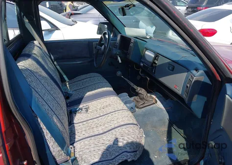 1991 Chevrolet S Truck S10 z USA, uszkodzony, nr VIN 1GCCS14Z8M2100640